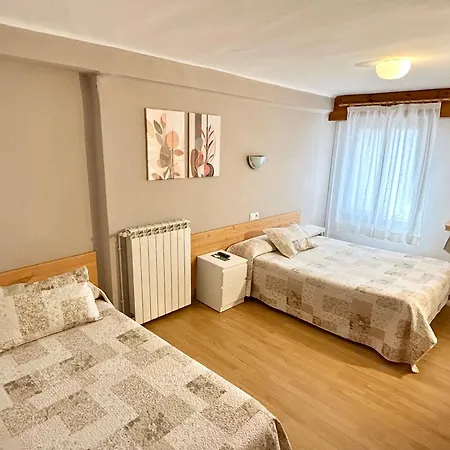 L'estació Casa de hóspedes Puigcerdà