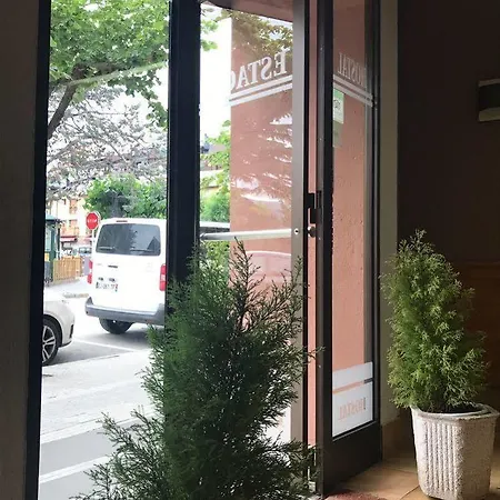 Πανσιόν Estacio